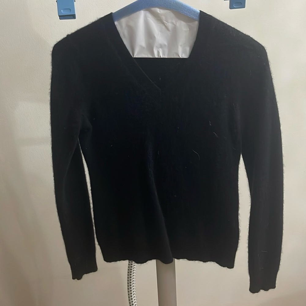 Cashmere sweater